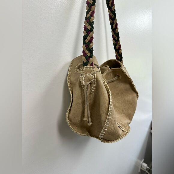 Valerie Steven’s Beige Leather Small Bucket Shoukder Bag Braided Leather Strap - Picture 9 of 16
